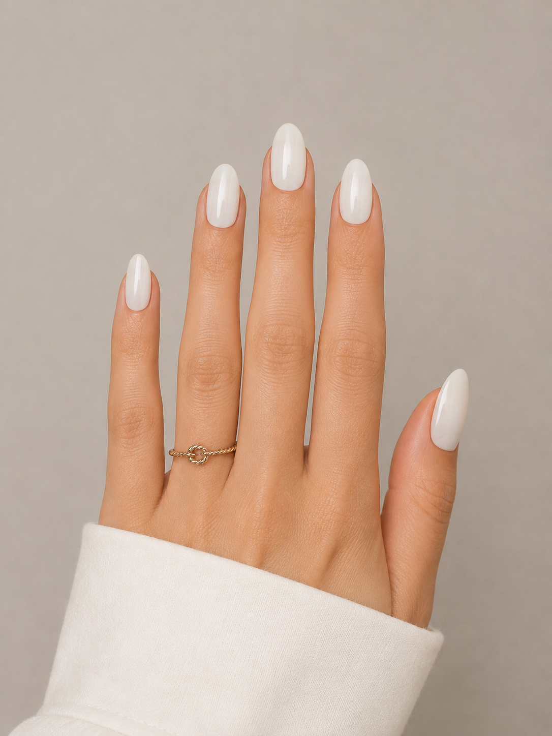 PEARL WHITE